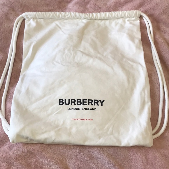 Special Edition BURBERRY drawstring backpack BLE - Picture 1 of 4
